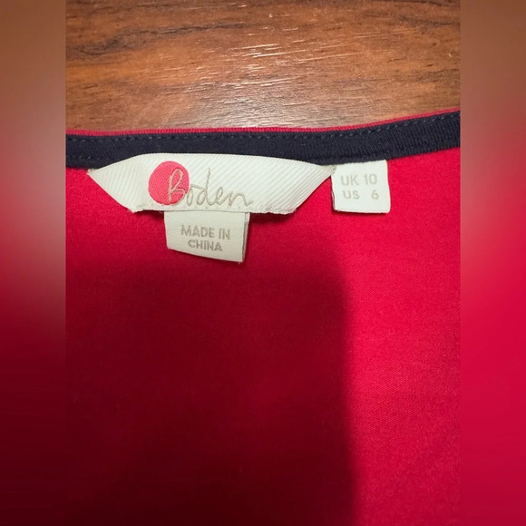 BODEN RED SHIRT 3/4 sleeve size 6 - Picture 3 of 5